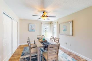 Sunny Daze - Bradenton - 1