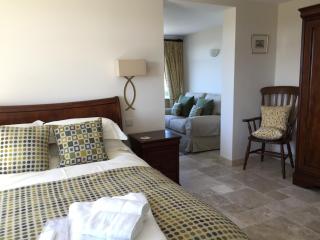 Craig-Y-Mor Suites With Sea Views Whitesands Bay - 9