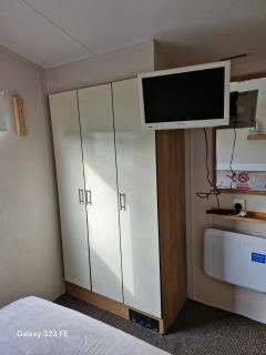 Meadow View 3-Bed Caravan - Sleeps 8 - PetFriendly - Skegness - 4