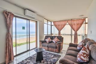 504 Amazibu Holiday Flat- Paradise on the Beach - Amanzimtoti - 9