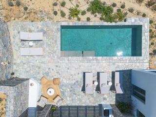 Villa Lefkos Lofos in Paros - Kóstos - 2