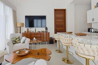 Cozy 2BR Villa with Outdoor Dining & Private Pool - 4