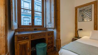 Portuguese Charm Guesthouse by LovelyStay - Lissabon - 1