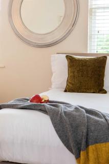 Celebration House - Sleeps 13 - Bath - Bath - 5