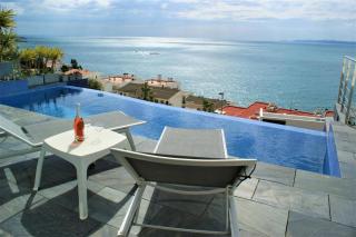Preciosa casa con piscina desbordante y vistas al mar - Roses - 8