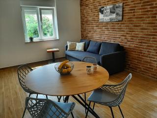 Vacation house with private pool and yard - Kožino - 9