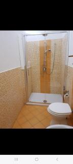 Ada's guest house - 9