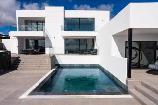 Exclusive 6 bedrooms Villa in Lanzarote - Ocean & Volcano Views, Private Pool, Jacuzzi & Gym - Mácher - 8