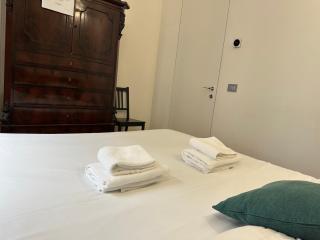 HL Apartment - Sant'Ambrogio, Duomo - Milan - 1