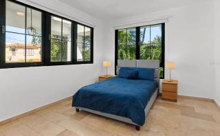 Casa Blanca Luxury Home by the Beach - 6