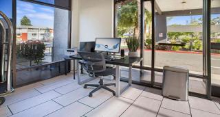 SureStay Plus Hotel by Best Western Sacramento North - 6