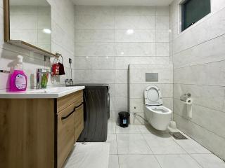 Luxurious Apartment in Lavington - Nairobi - 9