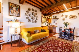 Top of hill, with view on Siena, Chianti and Crete - Montaperti - 3