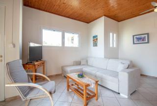 Seaside Holiday House by elite - Psarou - 3