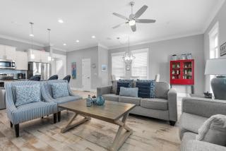 Southern Charm - Navarre - 1