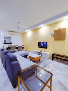 16pax Cozy Stay at Wisma Cosway Pavilion KLCC Bukit Bintang - Kuala Lumpur - 0