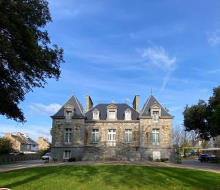 Manoir Le Castel & Villa Beaumaris - Saint-Malo - 9