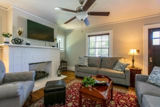 Historic Hendersonville Bungalow - Hendersonville - 2