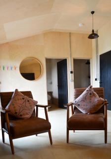 Rustic hideaway between Aberporth & Tresaith - - 5