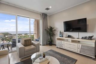 Beach View - Beach Royale 2BR condo - LV406 - Palm-Eagle Beach - 4