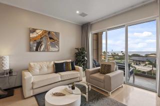 Beach View - Beach Royale 2BR condo - LV406 - Palm-Eagle Beach - 2