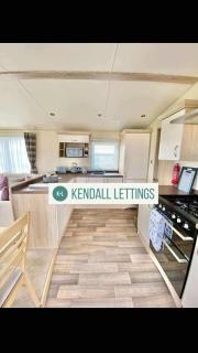 Sunningdale - Selsey - 2