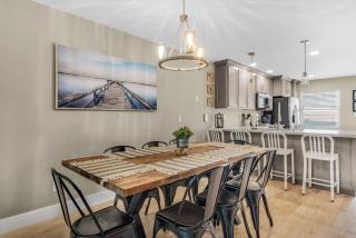 Deep Water Cove 103 - 1