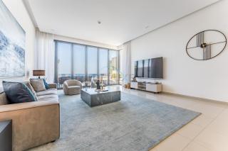 Overlooking Pool & Sea Views Villa with BBQ Facility, Sharm - Al Dana Villa, Al Dana Island by Deluxe Holiday Homes - 5