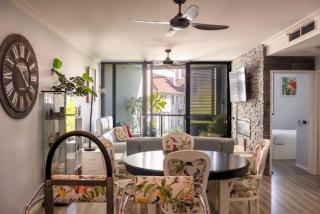 3-Bedroom Stay in Vibrant St Kilda Rd - 9