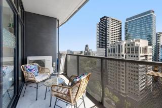 Modern Apartment with City View - Melbourne - 7