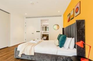 Radiant 2BDR Apt with Balcony in luxury building - Londra - 6