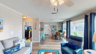 Beach Home with Private Pool & Beach Access- Sleeps 6 - Gulf Shores - 9