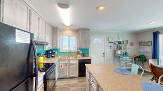 Beach Home with Private Pool & Beach Access- Sleeps 6 - Gulf Shores - 4