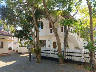 NUWAN GUEST HOUSE - Mirissa - 4