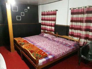 Raoji HomeStay - Vālpārai - 1