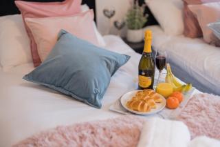 Entire home in Staffordshire - Stafford - 2