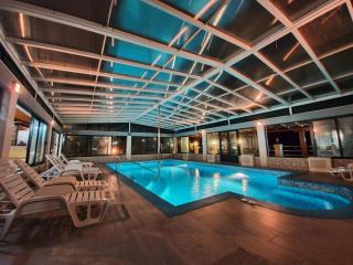 2 Villa Complex for 20 Persons with Pool and Sea View - Jesenice - 0