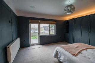 Large 4bed - Contractors Welcome & Big Living Area - Humberston - 3