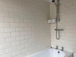 4BR Home in Great Location close to Transport - Liverpool - 6