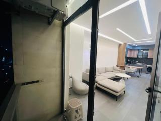 Modern & Chic 2-Bedroom Apartment with Balcony and Stunning Panoramic City Views, Steps from Republic Square & Northern Avenue - Erevan - 5