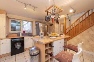 3BR-Sleeps9-Parking-FamilyFriendly-NearExcel - Londra - 6