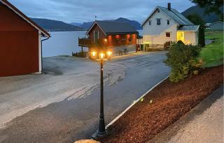 Awesome Home In Lauvstad With Wifi - Lauvstad - 2