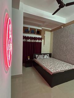 Cozy Quarters - Guwahati - 7