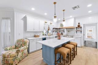 ELEGANT PRIVATE OLD SOUTH FLORIDA ESTATE NEW SLEEPS 18 TO 20 LARGE FAMILIES RETREAT WEDDINGS REUNIONS NANNY QUARTERS - 9