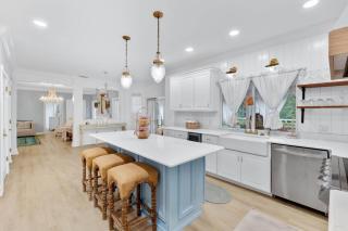 4-Bed 4 bath 2 kitchen Brand new Pool Lanai BBQ - Fort Myers - 6
