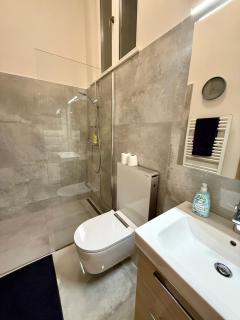 B16 Gellert Studio - 4