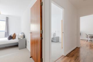 Contemporary 2BD Flat w Patio in East London - Londra - 6