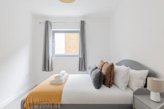 Contemporary 2BD Flat w Patio in East London - Londra - 3