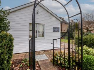 Ellesmere Cottage - Hornsea - 0