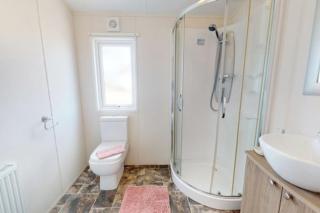 Pebble Beach Resort The Donington Lodge - Kinmel Bay - 6